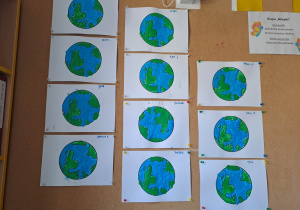 "Ziemia, nasza planeta" - prace plastyczne wykonane przez Motylków.