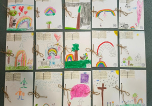 Galeria prac dziecięcych- prezentacja stworzonych przez dzieci okładek do książek.