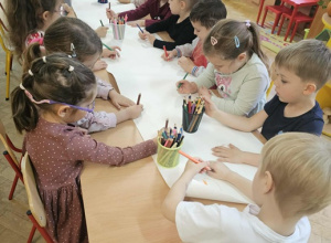 Wspólne zdjęcie dzieci.