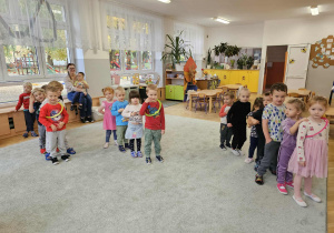 Zabawa ruchowa "Karetki".