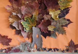 Praca wykonana w konkursie rodzinnym "Magiczne drzewo".