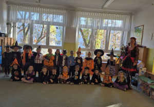 Wspólne zdjęcie dzieci.