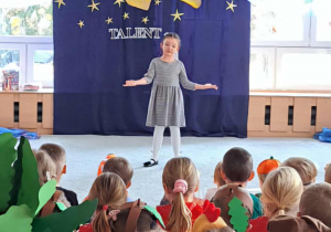 Solowy występ - piosenka "Och i Ach".