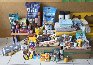 Wszystkie dary uzbierane dzięki ofiarności rodziców i przekazane dla Schroniska w Łodzi.