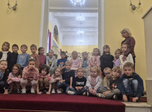 Wspólne zdjęcie po spektaklu.